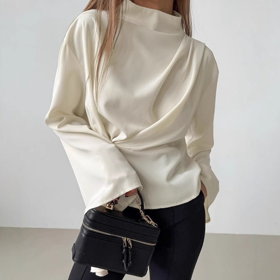 Camicia in Chiffon con Collo Alto, Maniche a Campana, Pieghe e Spacco | Ideale per Primavera & Estate